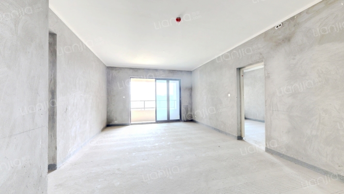 鲁能泰山7号十街区二手房实景图