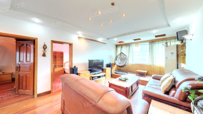 静晖村二手房实景图