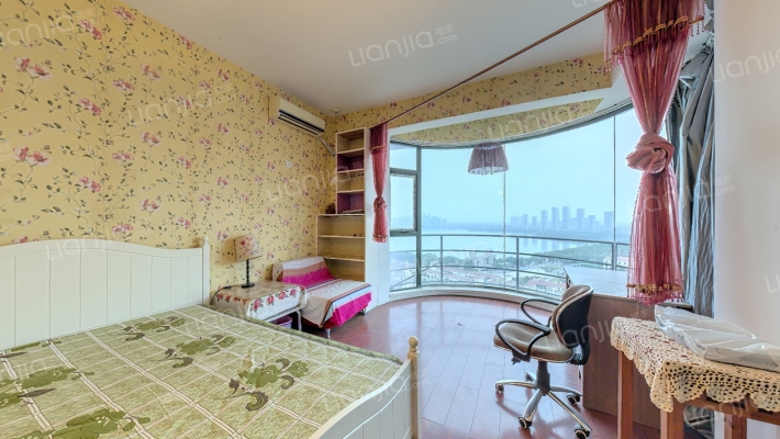 恒茂湖滨二手房实景图