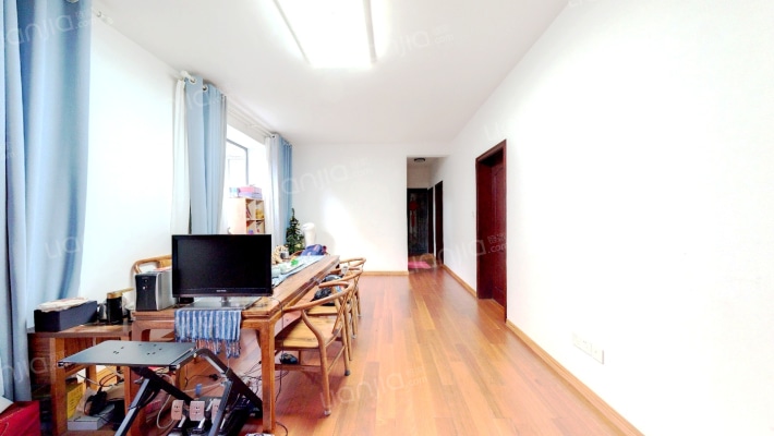 847宅区二手房实景图