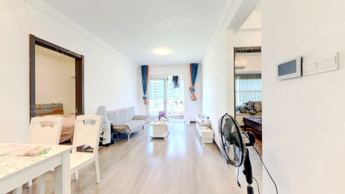 万科四季花城一期二手房实景图