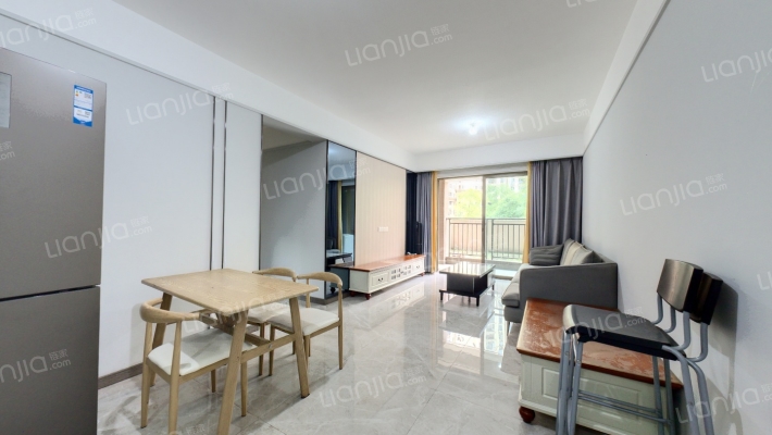 雅居乐剑桥郡二手房实景图