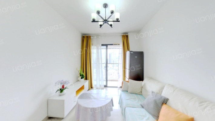 金地名轩二手房实景图