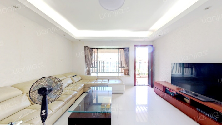 公园大地九期二手房实景图