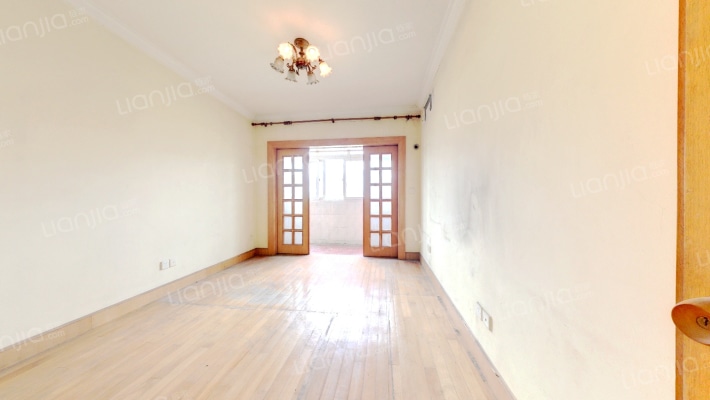 优抚园二手房实景图