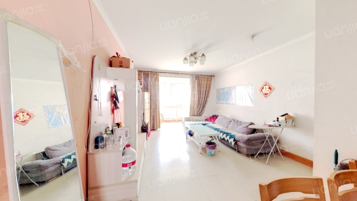 格林假日二手房实景图