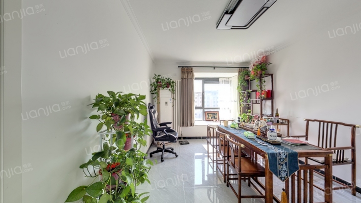 嘉业长江一号二手房实景图