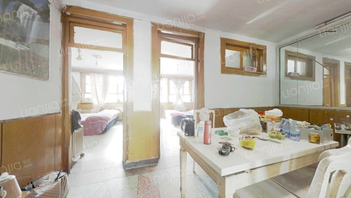 中医院小区二手房实景图