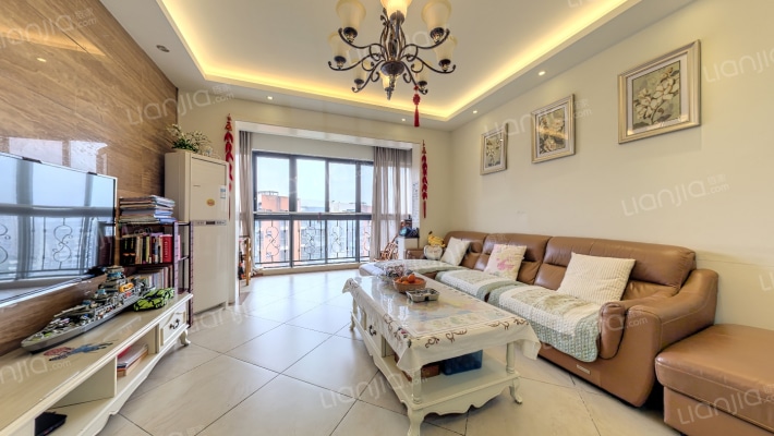 温哥华南苑二手房实景图