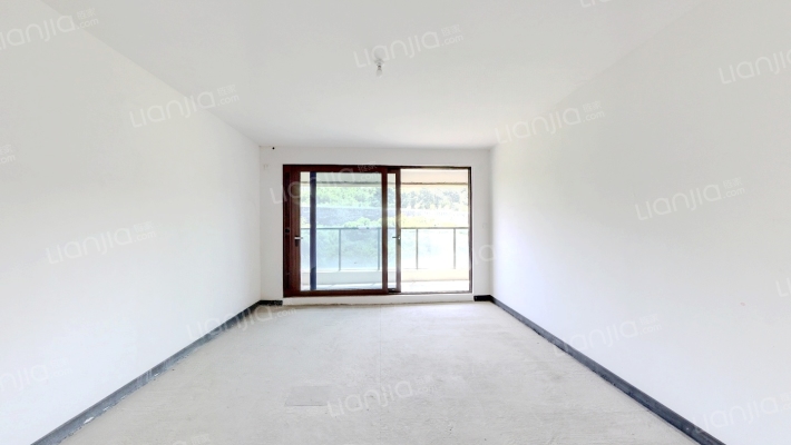 云麓台一组团二手房实景图