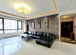 整租·名士豪庭1区 4室2厅 南/北_名士豪庭1区租房