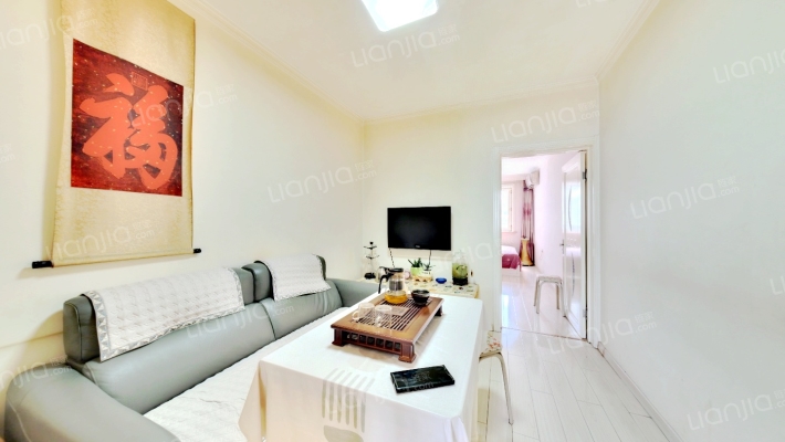 江畔方元二手房实景图