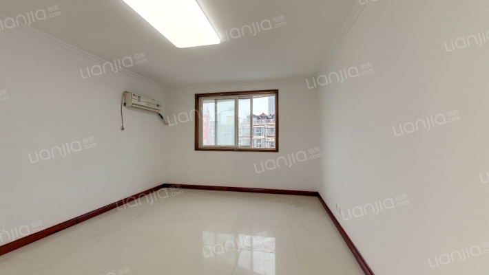 凤凰城公寓二手房实景图