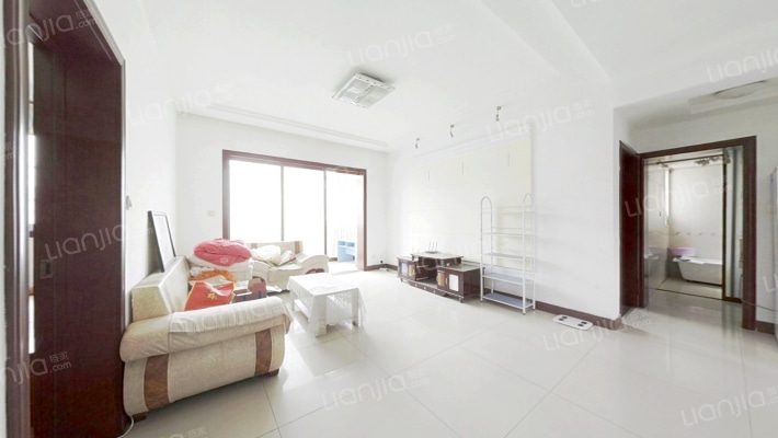 宝城名苑二手房实景图