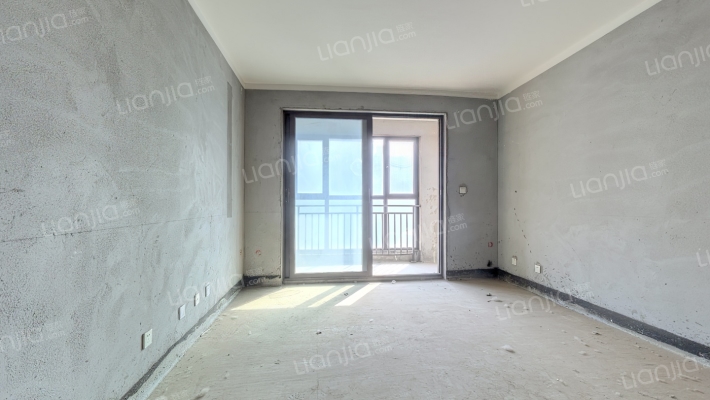 南航祥云和苑西院二手房实景图