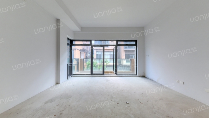 泷珀花园二手房实景图