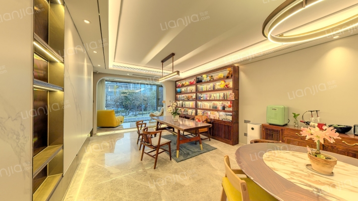 蓝城南门小团月庐二手房实景图