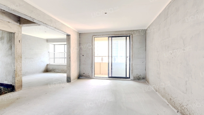 东方雨林二手房实景图