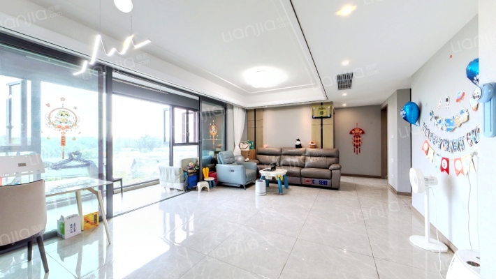 栌林绿城桂语听澜二手房实景图