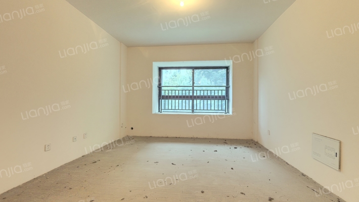 航港大院二手房实景图