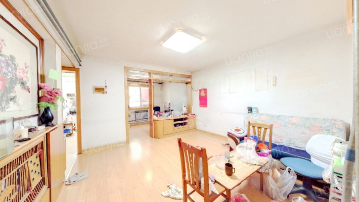 虎山花苑A区二手房实景图