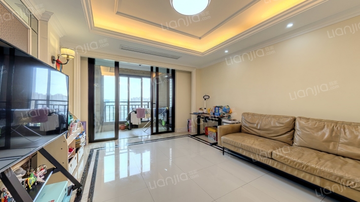 新城碧翠二手房实景图