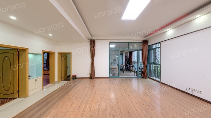 蓝湾半岛花园二手房实景图