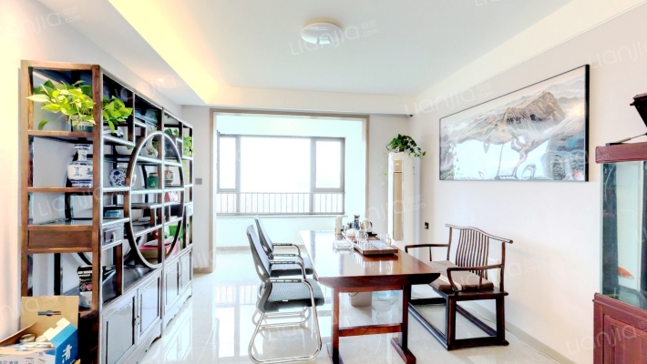 万科翡翠四季C区二手房实景图