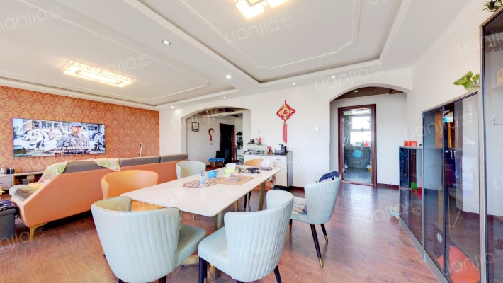 恒盛波尔多小镇南区二手房实景图