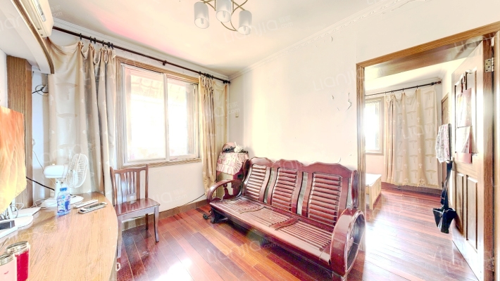 泰南路12号二手房实景图