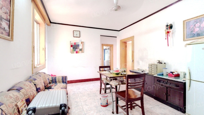 高教新村二手房实景图