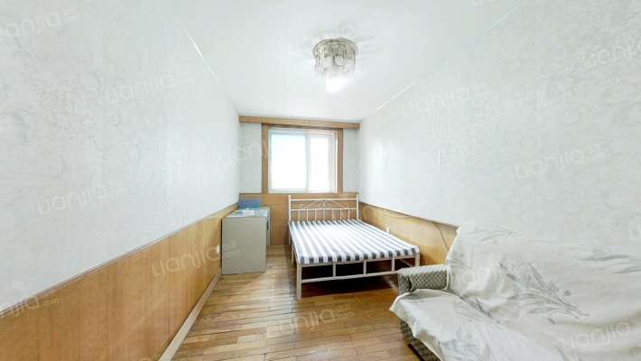 沙曼小区一街区二手房实景图