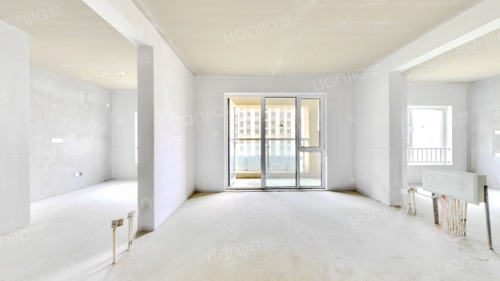 峰山怡景南区二手房实景图