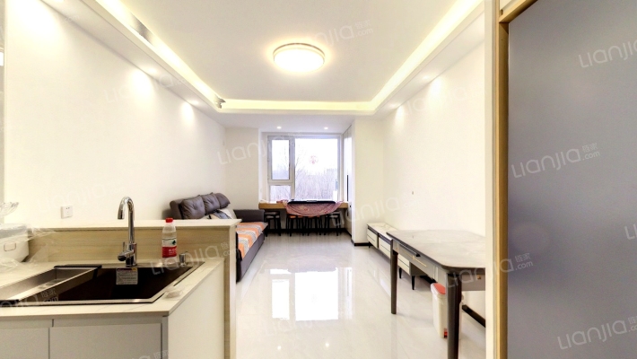 万科·滨江大都会二手房实景图