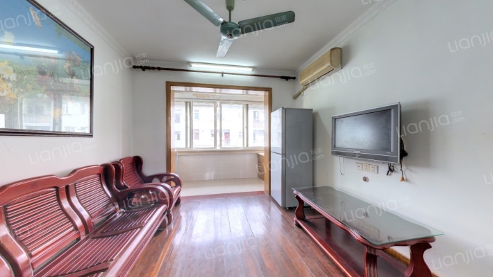 六一小区二手房实景图