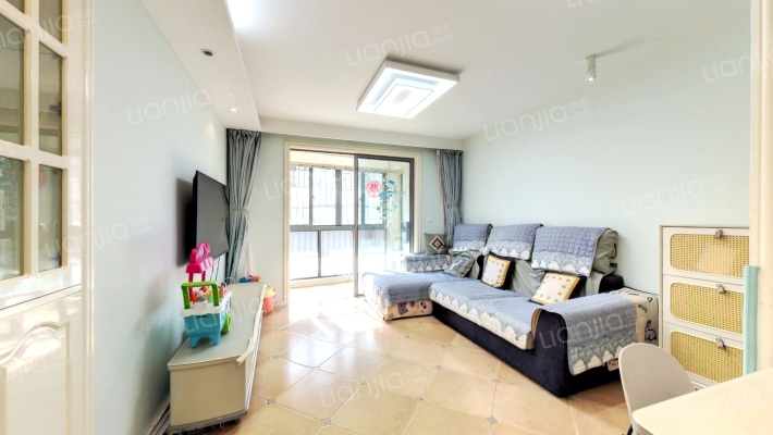 水岸金桥苑二手房实景图