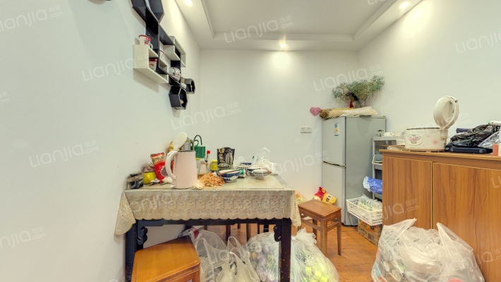 西肖堡场二手房实景图