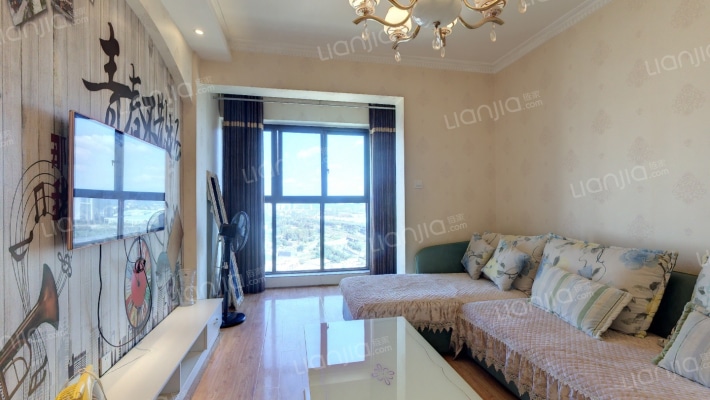 蓝光花满庭三期南区二手房实景图