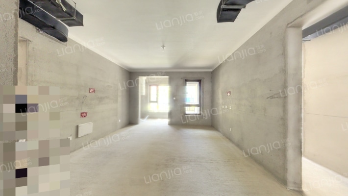 荣盛御府二手房实景图