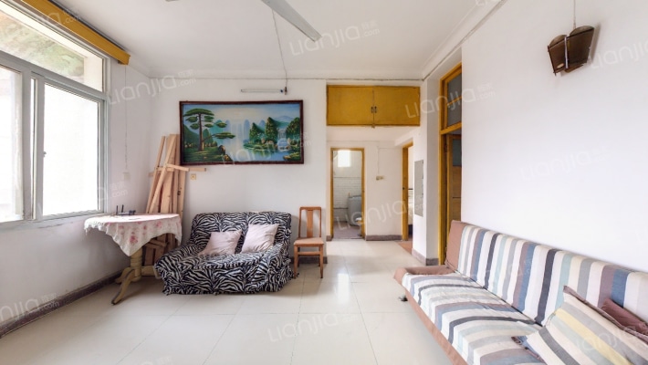 省国资委小区二手房实景图