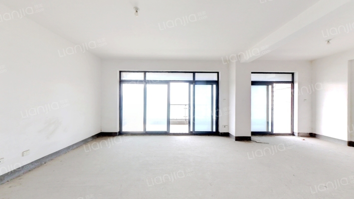 世贸公馆二手房实景图