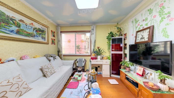 莲花嘉园二手房实景图