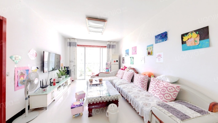 名都佳苑二手房实景图