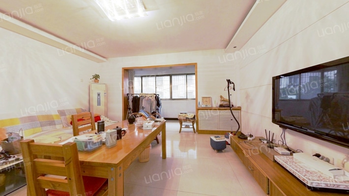 工人路319二手房实景图