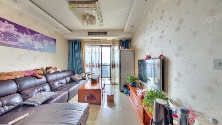 富州新城D街区二手房实景图