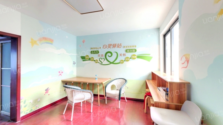 天鹤四村东区二手房实景图