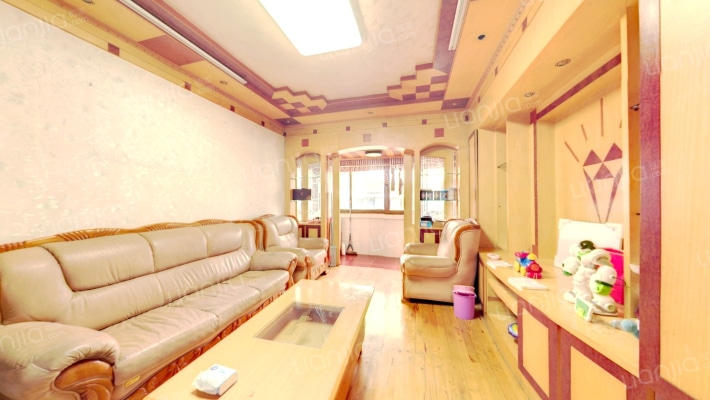 花园八村二手房实景图