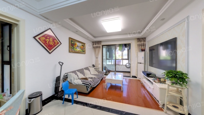 金茂梅溪湖二手房实景图