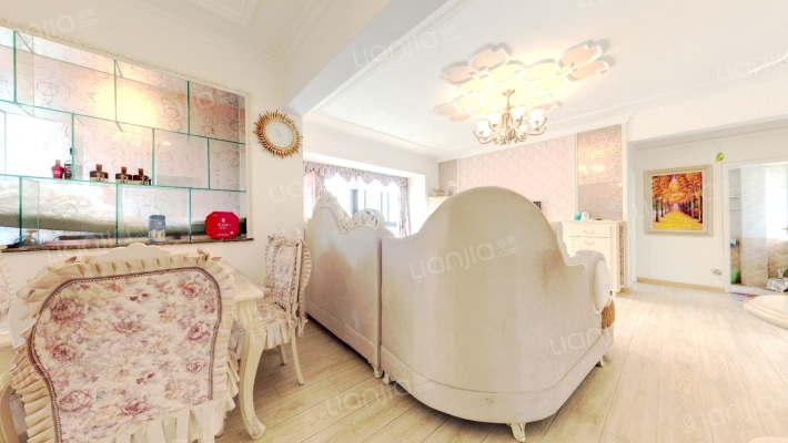 蓝岸丽景二手房实景图