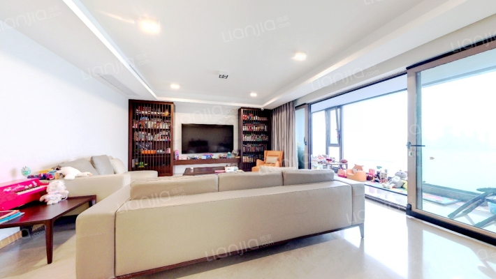 世茂锦绣长江六期二手房实景图